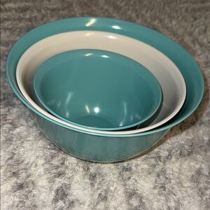 Duraware Mixing Bowls 3 PC Set of Farmhouse Nesting 88 (teal) 90(teal) 98(white)
